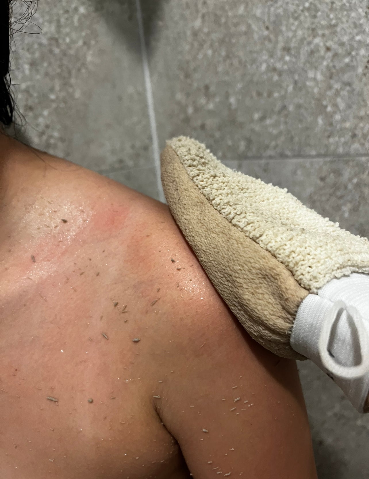 Exfoliating Glove & Scalp Massager Scrubber Set